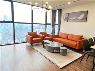 Bán cc mipec rubik 360, xuân thủy, 3pn dt108m2, tầng trung, view đẹp, chính chủ có slot oto