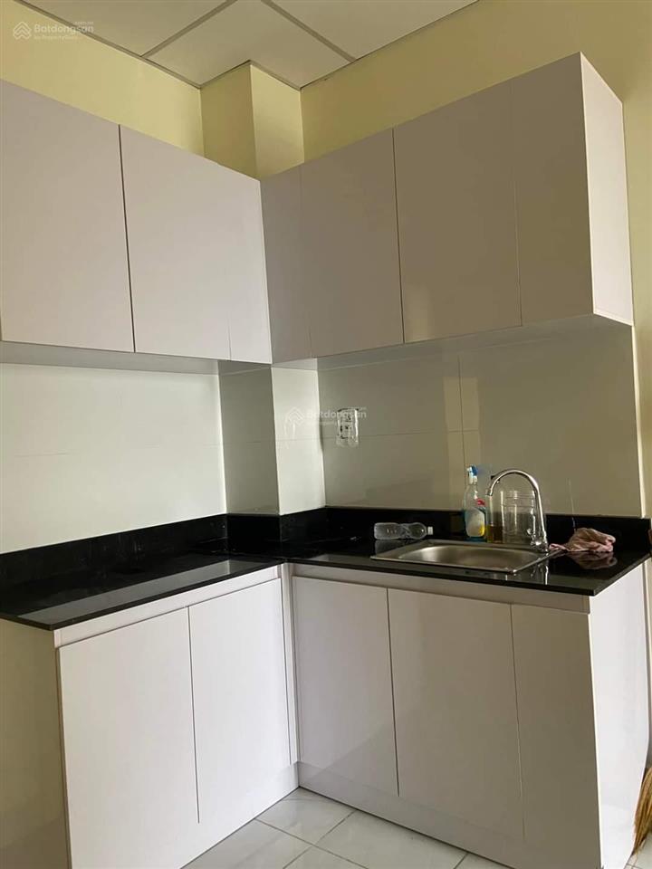 Bán căn 1 phòng ngủ  39 m2  giá 770 triệu (tổng giá 102%)  tầng giữa view đẹp