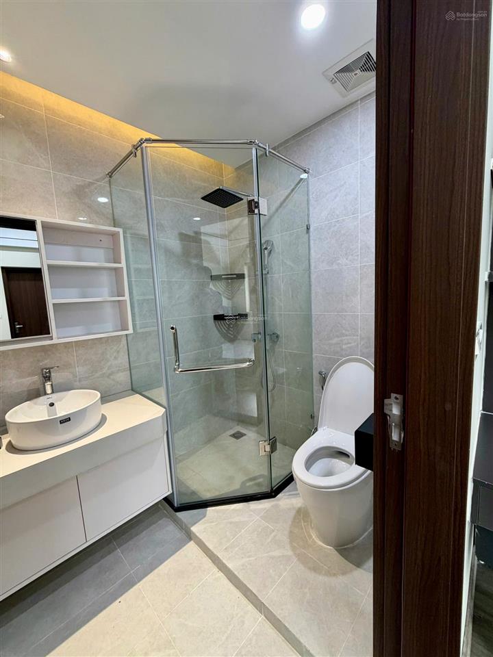 Ảnh thậtkhông báo ảo em cần bán căn hộ tại kđt mễ trì hạ căn 70m 2 ngủ 2 vs full nội thất0943 896 ***