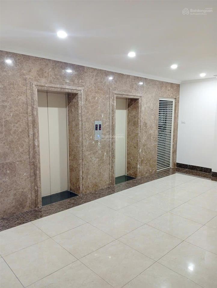 Ảnh thậtkhông báo ảo em cần bán căn hộ tại kđt mễ trì hạ căn 70m 2 ngủ 2 vs full nội thất0943 896 ***