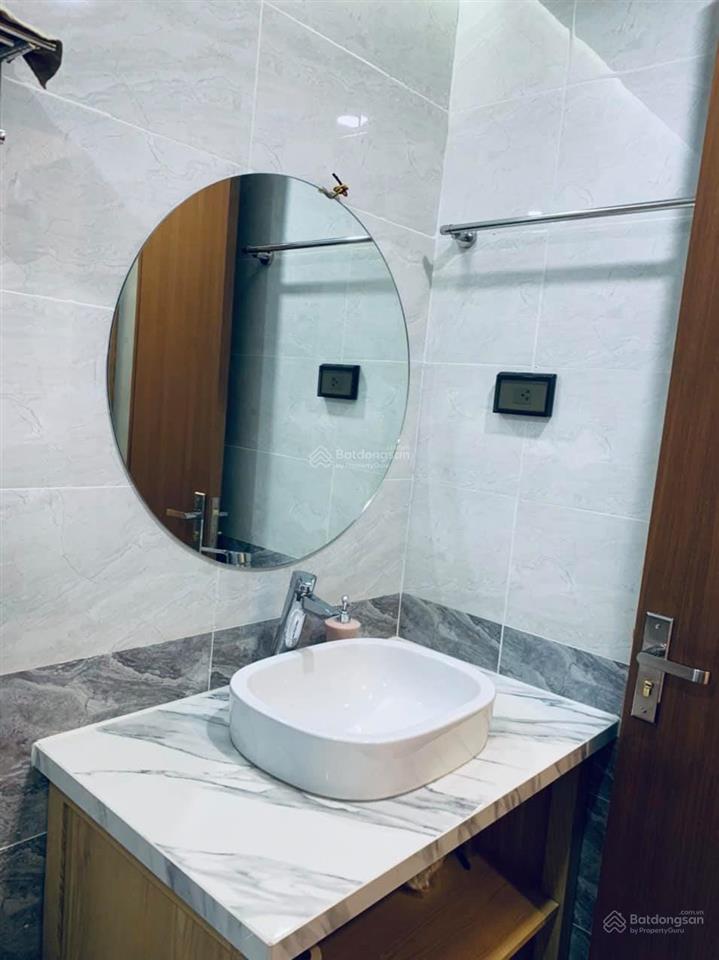 Chính chủ cho thuê căn 2pn dt 68m2 nội thất cơ bản hoặc full đồ giá 13 tr/tháng vinhomes green bay