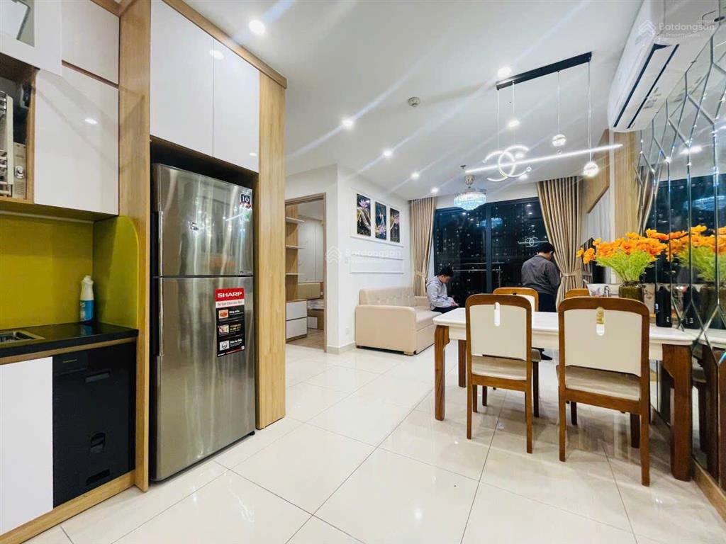 Chính chủ cho thuê căn hộ 2 phòng ngủ full nội thất cao cấp giá chỉ 9,8 tr/tháng  0968 714 ***
