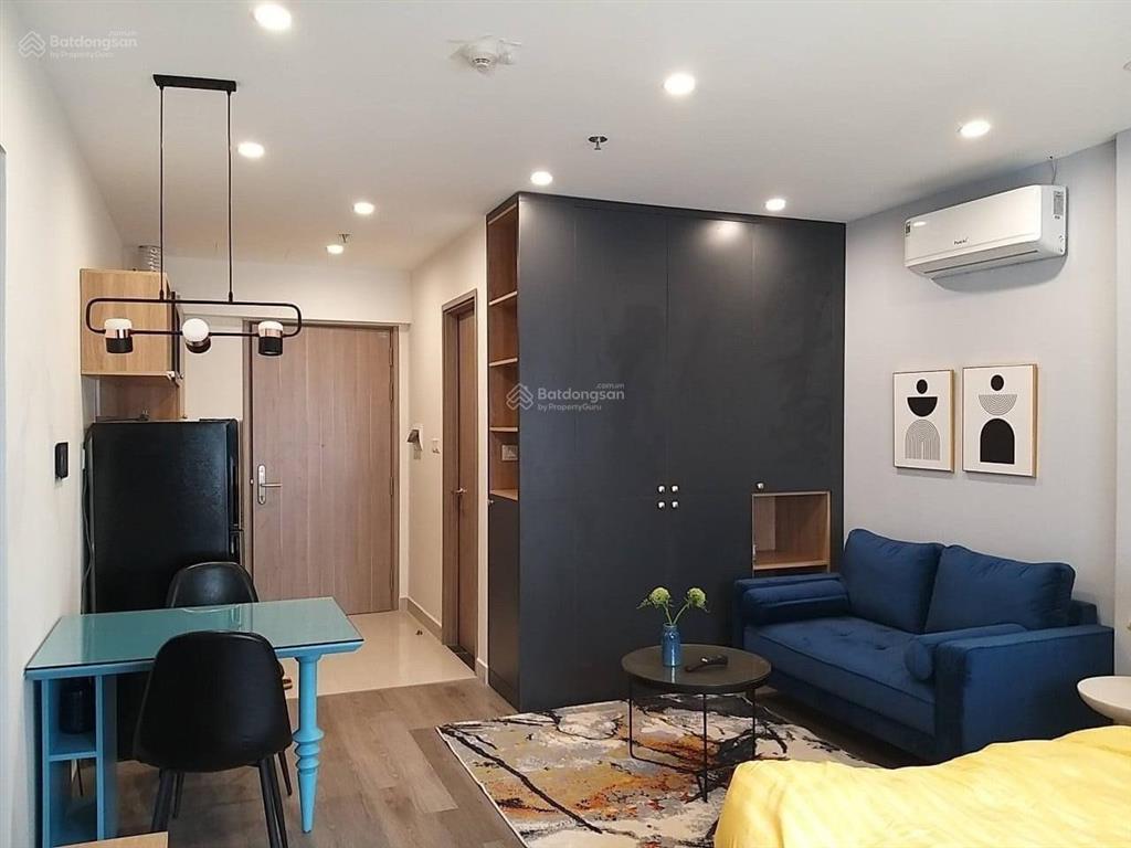 Chính chủ cho thuê căn hộ studio 32m2 full nội thất luxury tại vinhomes smart city tây mỗ
