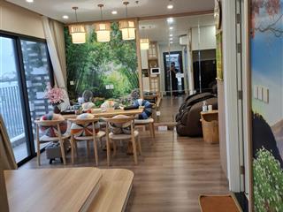 Chính chủ cho thuê ch 2 phòng ngủ + 1 dt 65m2 full nội thất cao cấp tòa imperia vinhomes smart city