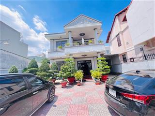 Cần bán biệt thự mặt tiền trương văn thành ngabg khủng hơn 13m