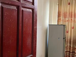 Cho thuê phòng 25 m2 và 20m2 tại số 7d, ngách 22, ngõ 28, xuân la. 0902 030 ***