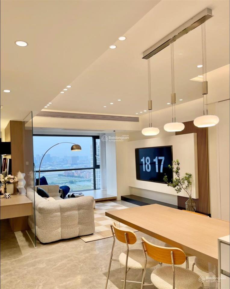 Cần cho thuê căn 3pn, 100m2 tại 360 giải phóng.  0902 030 ***