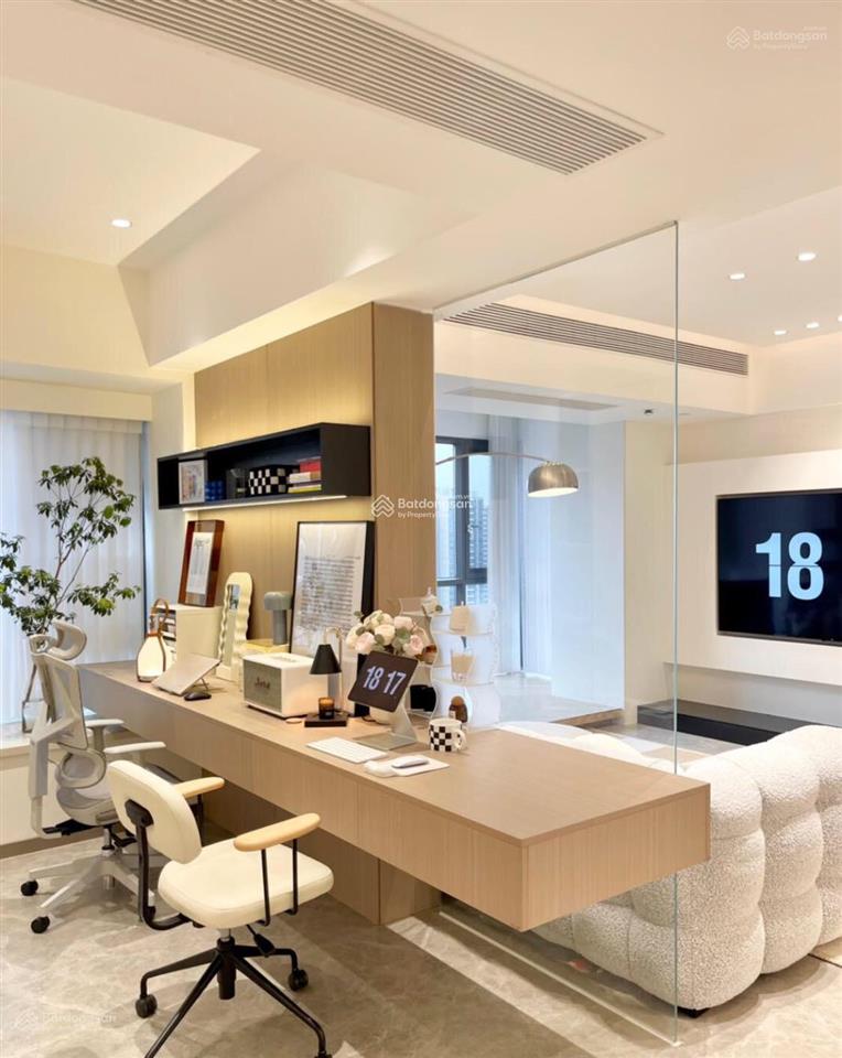 Cần cho thuê căn 3pn, 100m2 tại 360 giải phóng.  0902 030 ***