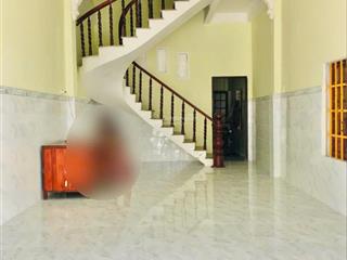 Bán nhà 2 tầng mặt tiền đường hoà nam 2, sau bến xe, phường hoà minh, quận liên chiểu