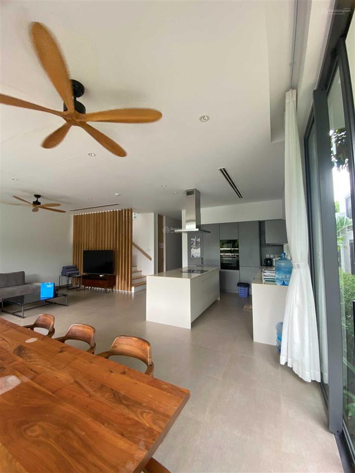 Chính chủ bán căn villa sanctuary vị trí căn góc 359,4 m2, nhận nhà ở liền, giá 20 tỷ (vat) bao hết