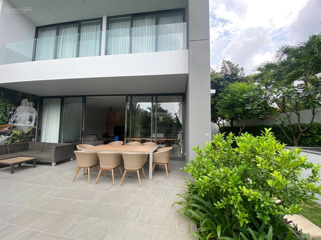 Chính chủ bán căn villa sanctuary vị trí căn góc 359,4 m2, nhận nhà ở liền, giá 20 tỷ (vat) bao hết
