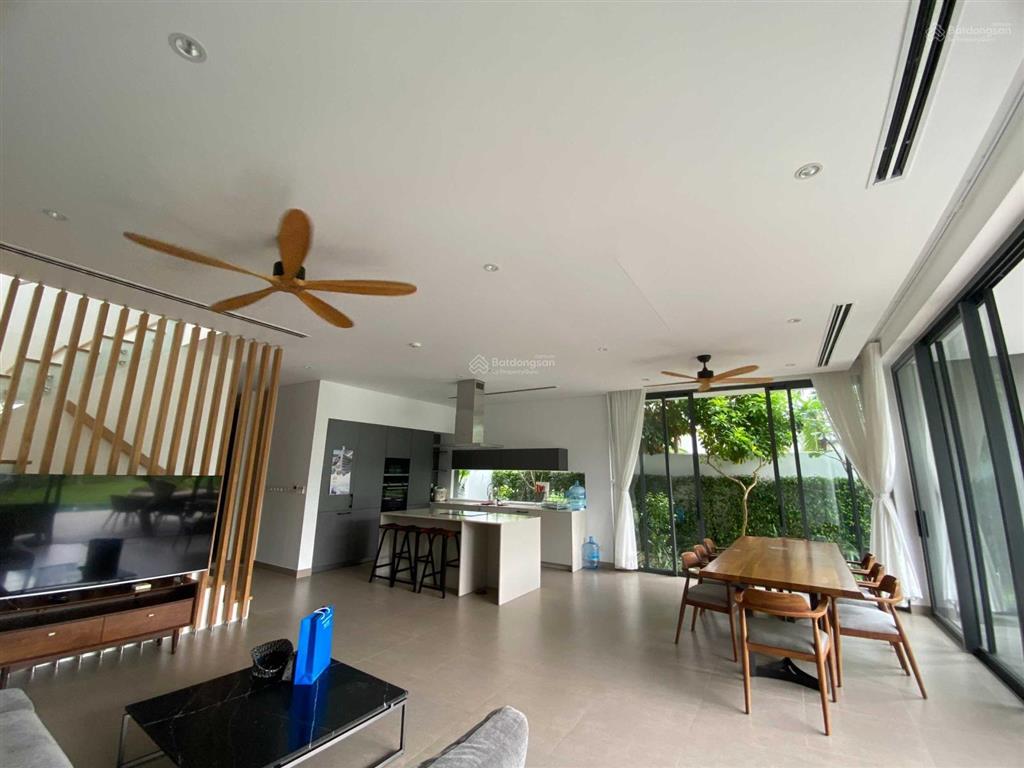 Chính chủ bán căn villa sanctuary vị trí căn góc 359,4 m2, nhận nhà ở liền, giá 20 tỷ (vat) bao hết