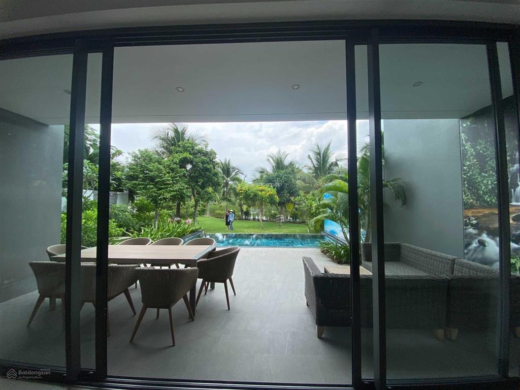 Chính chủ bán căn villa sanctuary vị trí căn góc 359,4 m2, nhận nhà ở liền, giá 20 tỷ (vat) bao hết