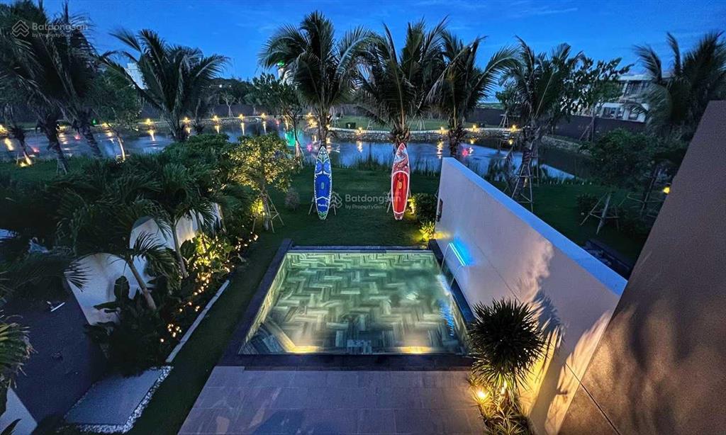 Chính chủ bán căn villa sanctuary giá 16.5 tỷ (để lại full nội thất như hình) nhà đang cho thuê tốt