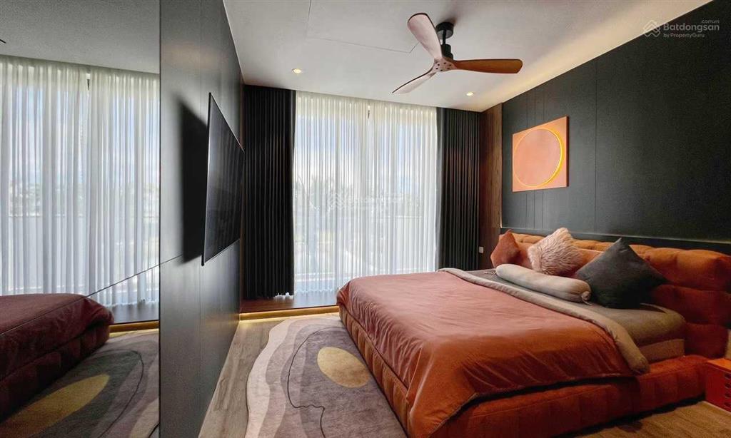 Chính chủ bán căn villa sanctuary giá 16.5 tỷ (để lại full nội thất như hình) nhà đang cho thuê tốt