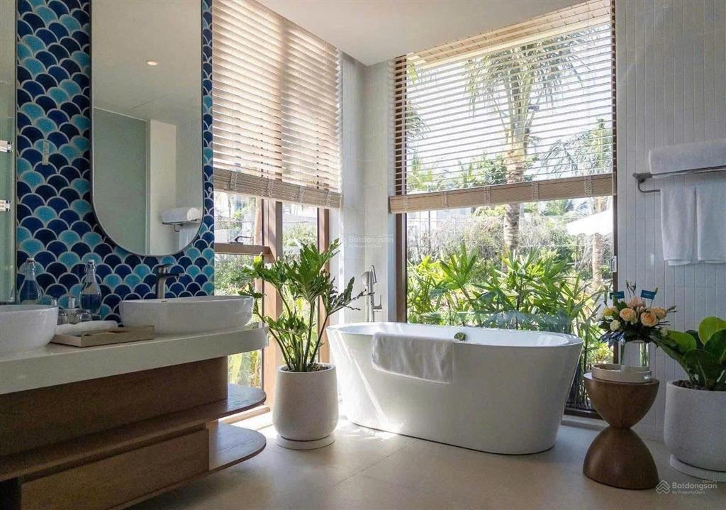 Beach front villa ixora hồ tràm mặt tiền biển, giá ưu đãi 62 tỷ  dt 525m2 (ngoại giao)