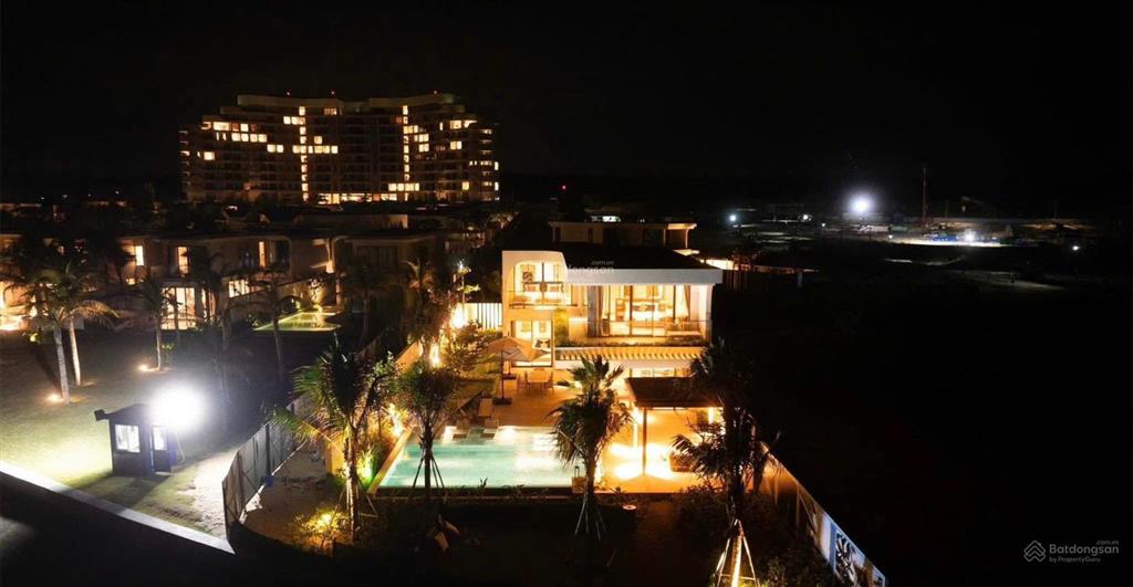 Beach front villa ixora hồ tràm mặt tiền biển, giá ưu đãi 62 tỷ  dt 525m2 (ngoại giao)