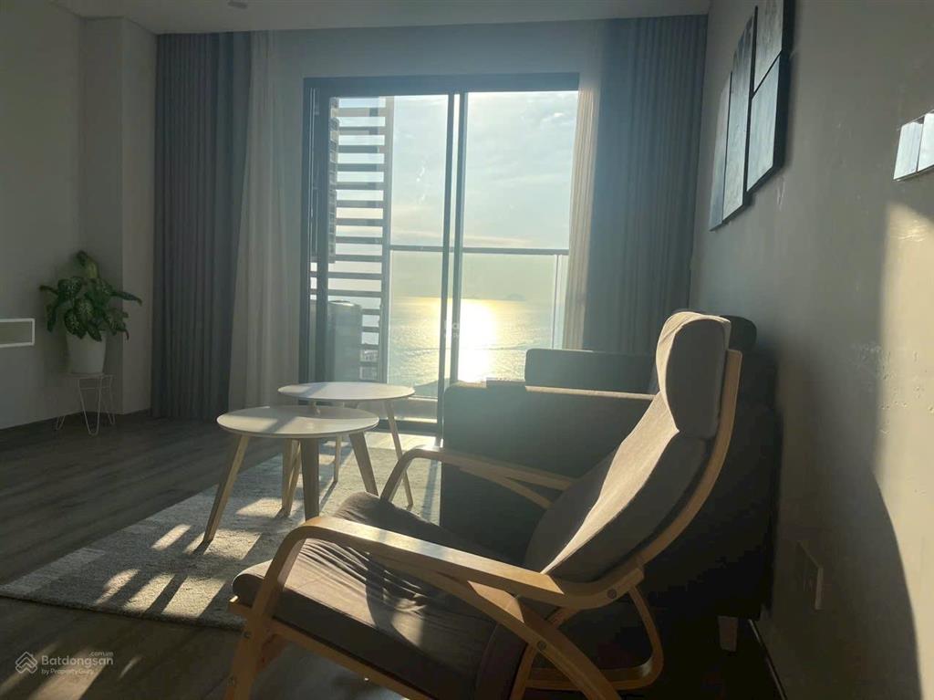 Bán nhanh căn hộ trực biển trung tâm nha trang chỉ 1.75 tỷ