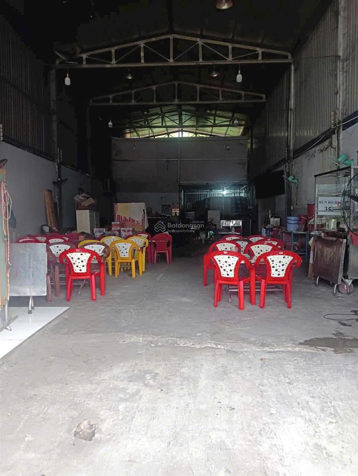 Cần bán kho mặt tiền kinh doanh hoàng ngân p16 q8  kho công chạy mặt tiền đường 16m