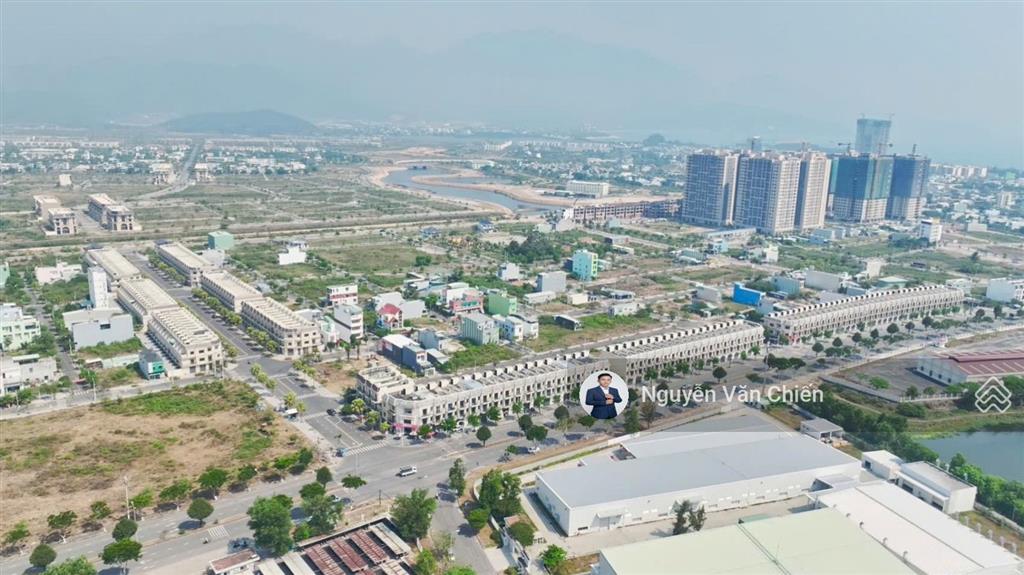 Chính chủ bán căn shophouse đường 15m infinity đường trung lập 17, dt 125m2 hướng đông bắc