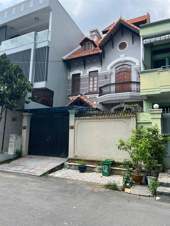 Bán nhà 1 trệt 3 lầu, dt 123m2, khu bên sông sài gòn, hiệp bình chánh, giá chỉ 18,5 tỷ