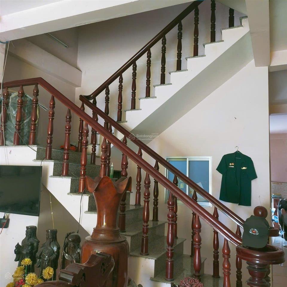 Nhà phố mặt tiền kinh doanh đường hai bà trưng gần bigc go p. đông hòa, tp. dĩ an