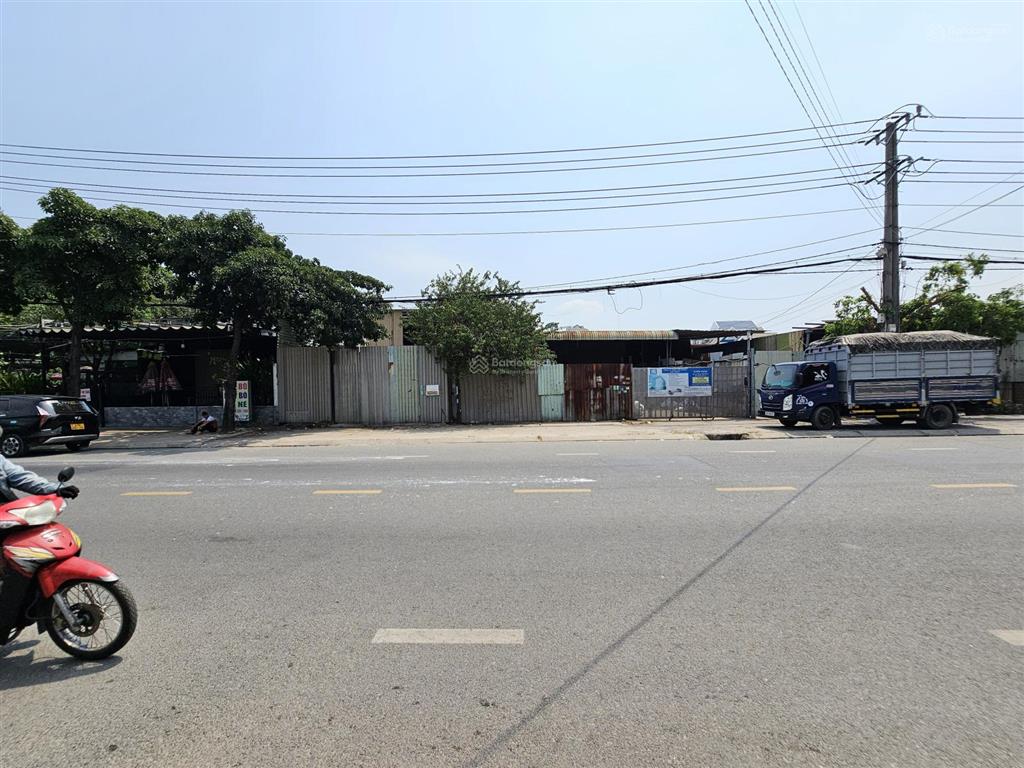 Nhà kho mặt tiền lê hồng phong, gần vòng xoay an phú và ngã tư chiêu liêu tp. dĩ an