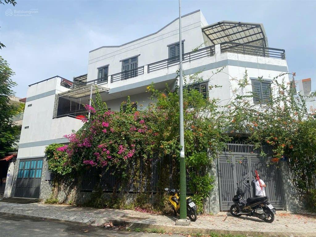 Nhà 2 mặt tiền khu trung tâm hành chính tp. dĩ an