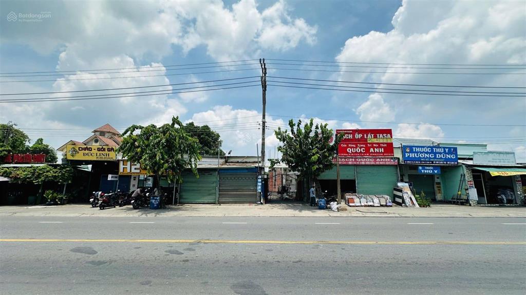 Đất đẹp 128m2 ngang 5.2m đường đt 743b kinh doanh sầm uất ngay ngã 3 cây điệp tp. dĩ an