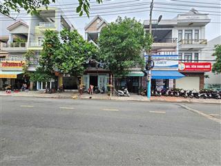 Nhà phố mặt tiền kinh doanh khu trung tâm hành chính tp dĩ an tphcm