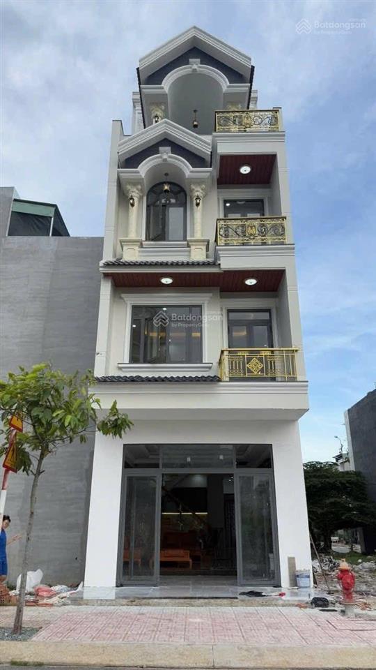Nhà phố trục chính kdc phú hồng thịnh gần làng đại học quốc gia tphcm và bigc go