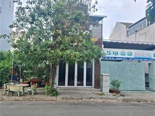 Nhà phố khu trung tâm hành chính tp dĩ an(tp hcm)
