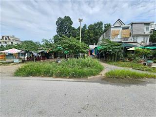 Đất 371m ngang 11.5m mặt tiền đường ống nước đối diện cổng chung cư p. đông hòa tp dĩ an ( tphcm)