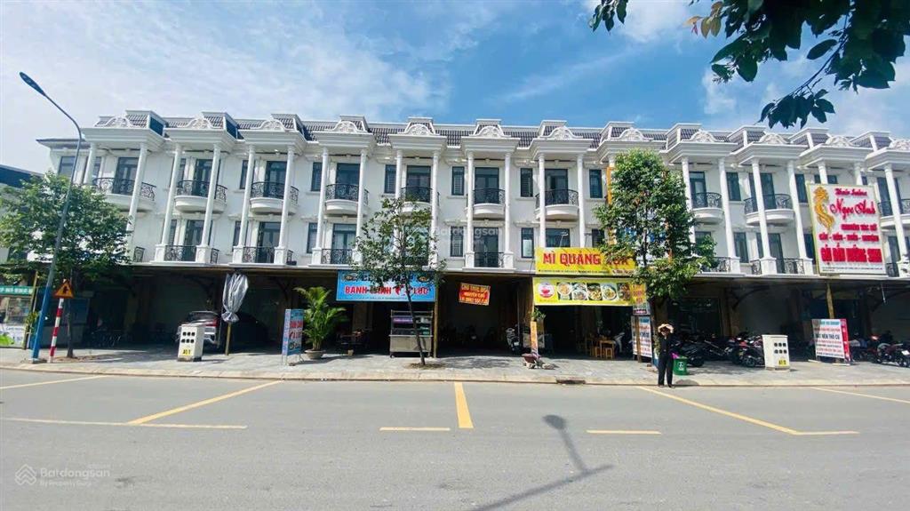 Nhà phố mặt tiền nguyễn thị khắp kdc hoàng hùng p. tân đông hiệp, dĩ an