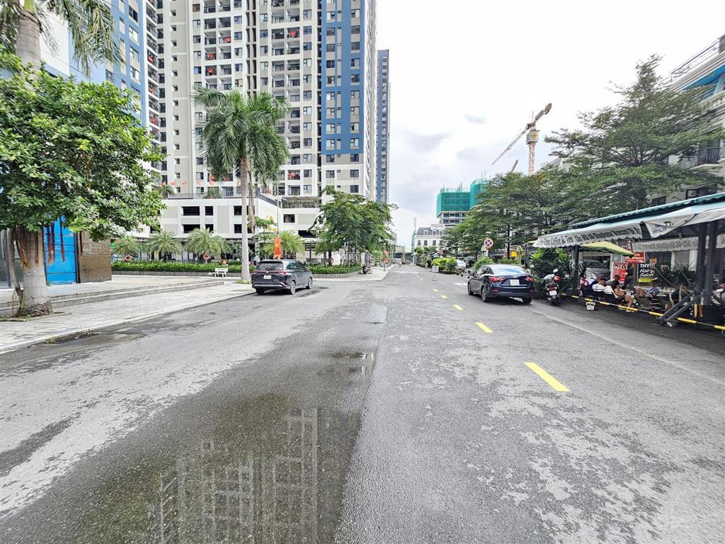 Shophouse mặt tiền vincom550 dĩ an kinh doanh sầm uất p. dĩ an