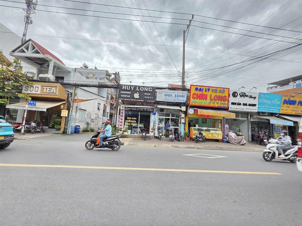 Nhà 84m ngang 6m mặt tiền sầm uất lý thường kiệt gần vincom 550 dĩ an và chợ xóm vắng