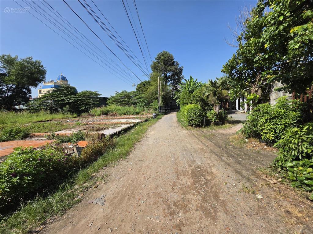 3 lô đất đẹp mới tách gần ngã tư 3 cây điệp và vincom550 dĩ an