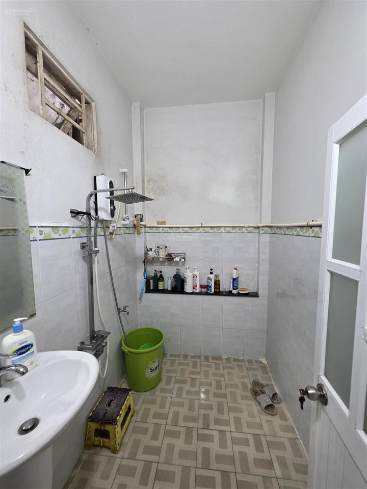 Nhà 393.8m2 ngang 10.68m cấp 4 sân vườn gần chợ dĩ an 1, phường dĩ an, tp dĩ an