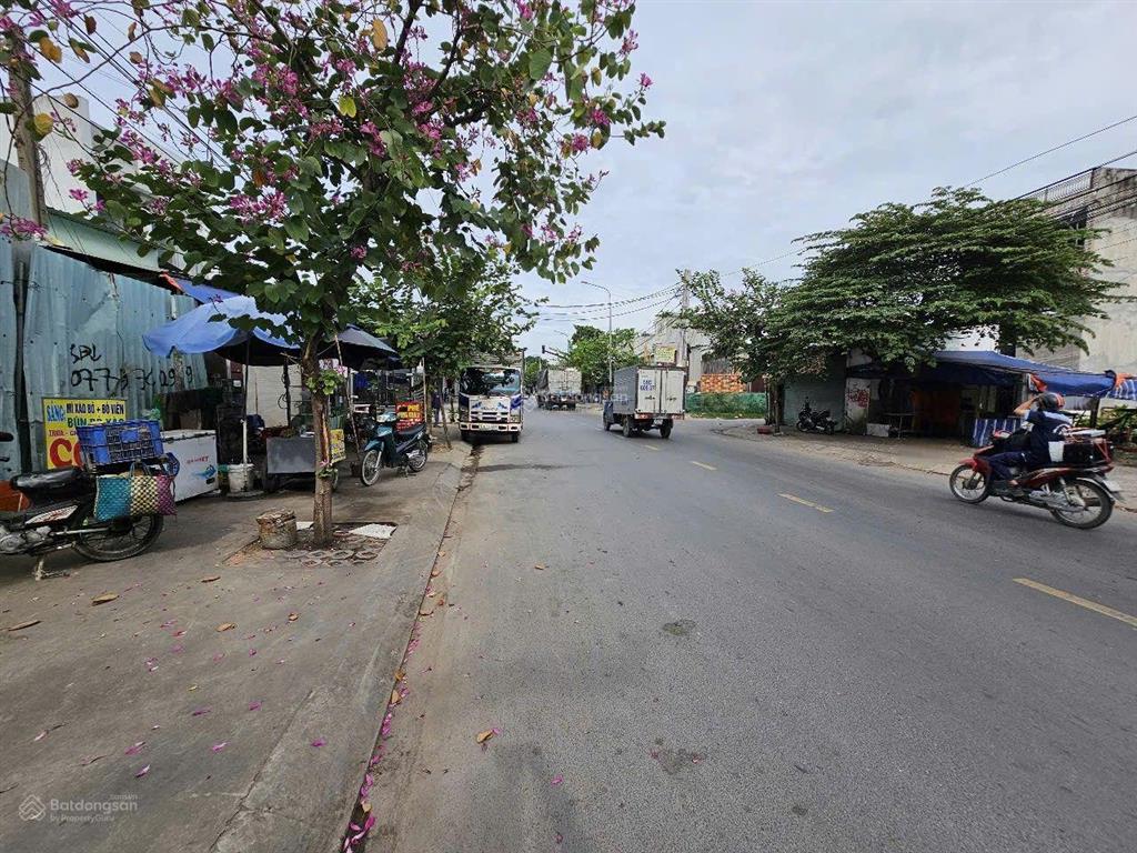 Đất đẹp 115.7m2 mặt tiền đường chiêu liêu gần ngã 3 cây điệp và vincom550 dĩ an