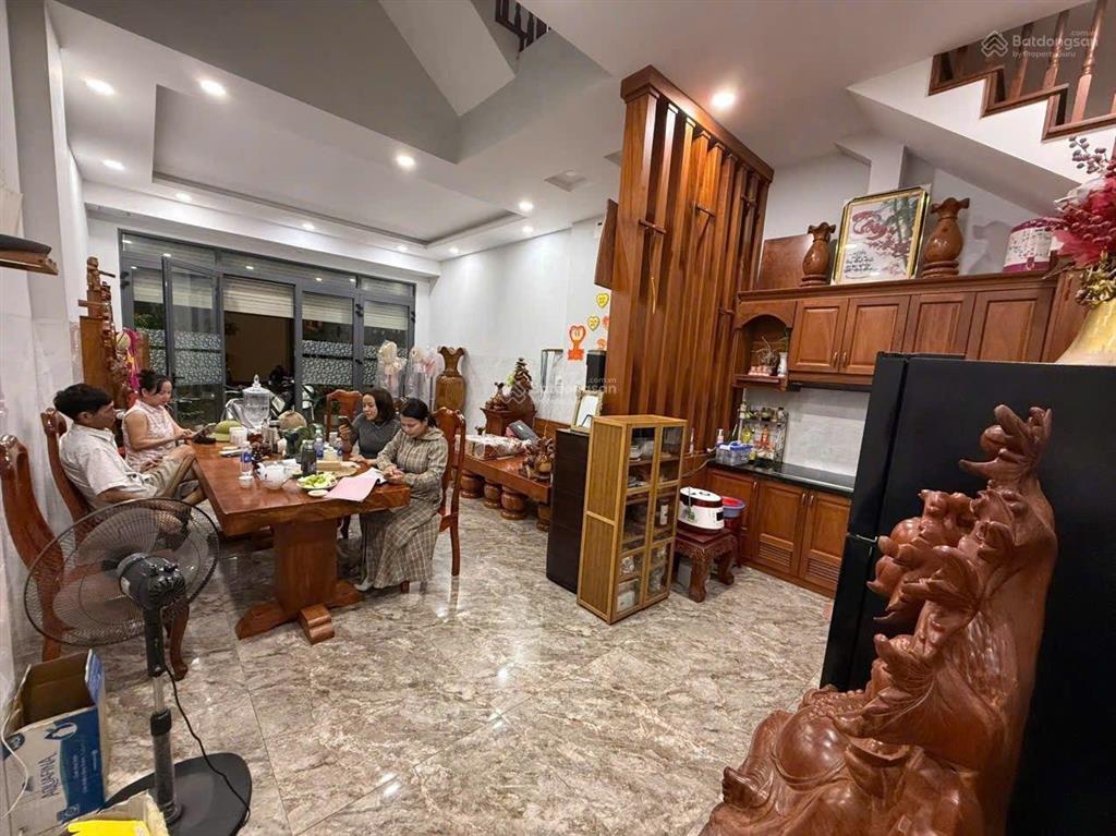 Nhà phố hoàn công kdc phú hồng thịnh, phường bình an, tp dĩ an