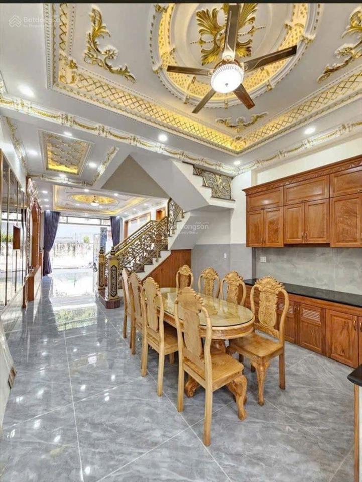 Nhà phố mới đẹp mặt tiền nguyễn đình chiểu gần làng đại học quốc gia tphcm và bigc go dĩ an