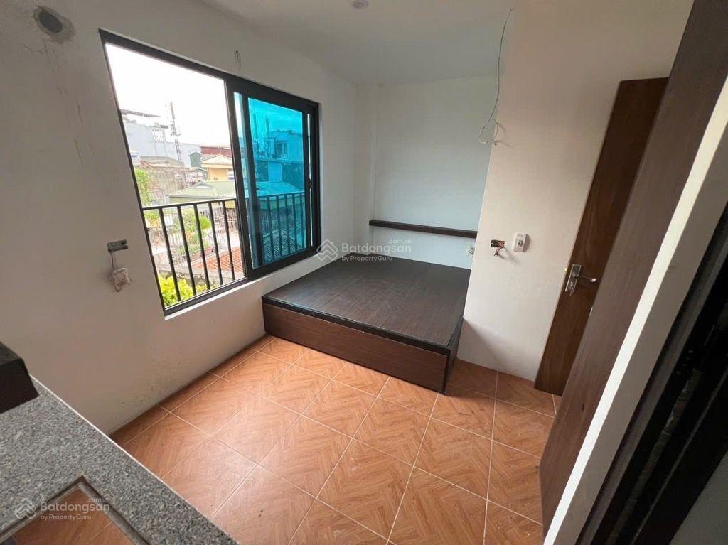 Ô tô đỗ cửa  2 mặt thoáng  ngõ thông  dòng tiền cao