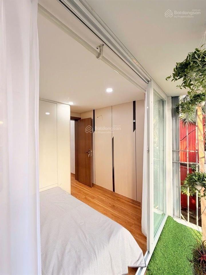 Tập thể tôn đức thắng  vị trí vàng  gần hồ gần chợ  thông tứ tung