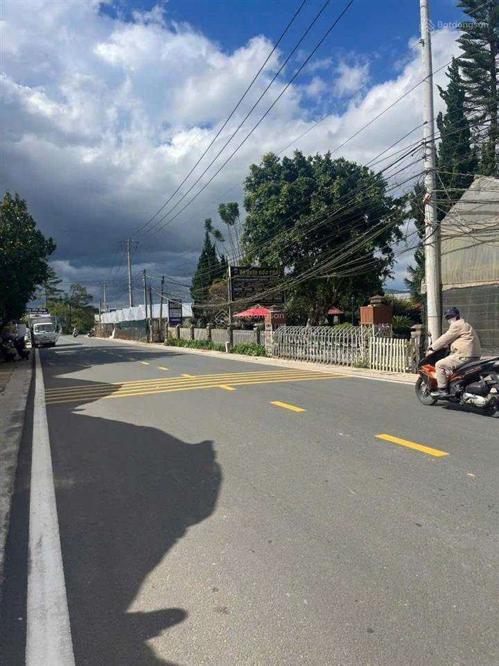 Bán nhà gần ngã 3 vạn thành mănglin, đà lạt