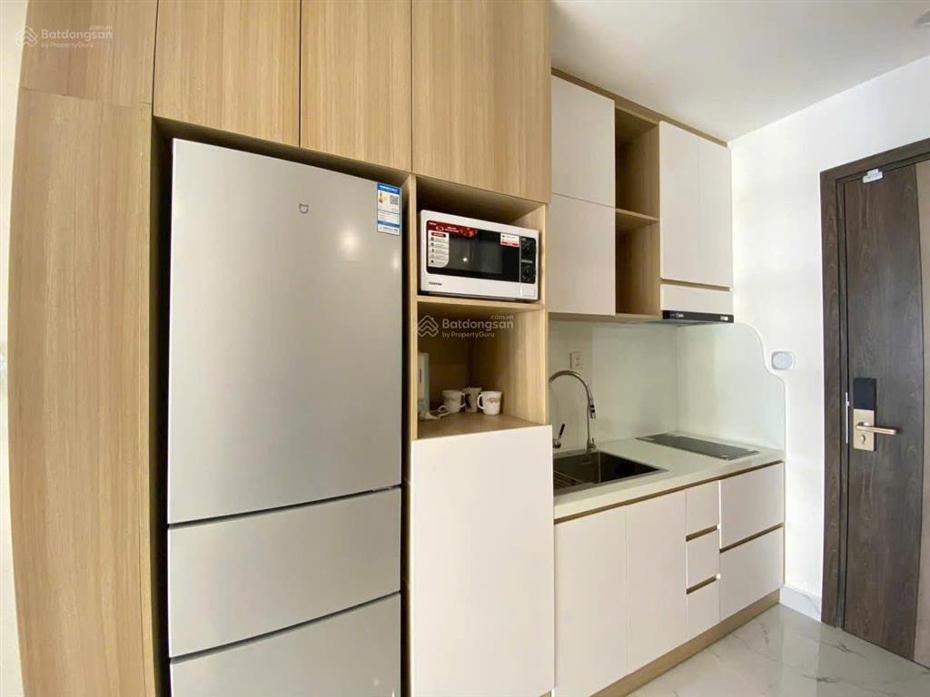 Cắt lỗ căn hộ full nội thất gh1, đối diện vincom 2,xtỷ (ảnh thật)