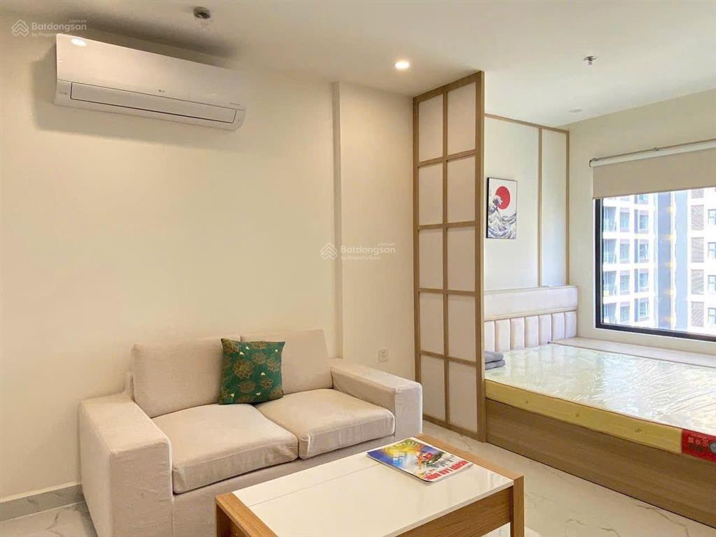 Cắt lỗ căn hộ full nội thất gh1, đối diện vincom 2,xtỷ (ảnh thật)