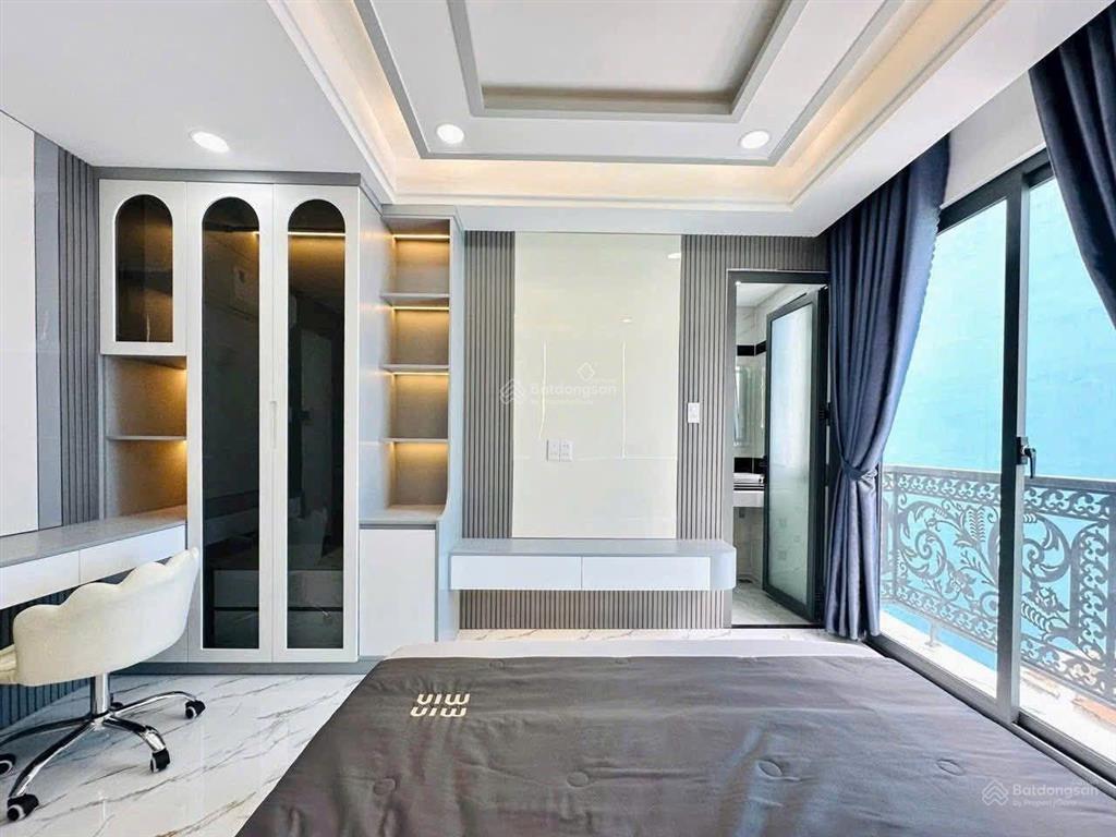 Giảm giá mạnh nhà 74m2 ở thích quảng đứcphú nhuận gần nhà thờ thánh mẫu. giá 5tỷ620, cho thuê 21tr