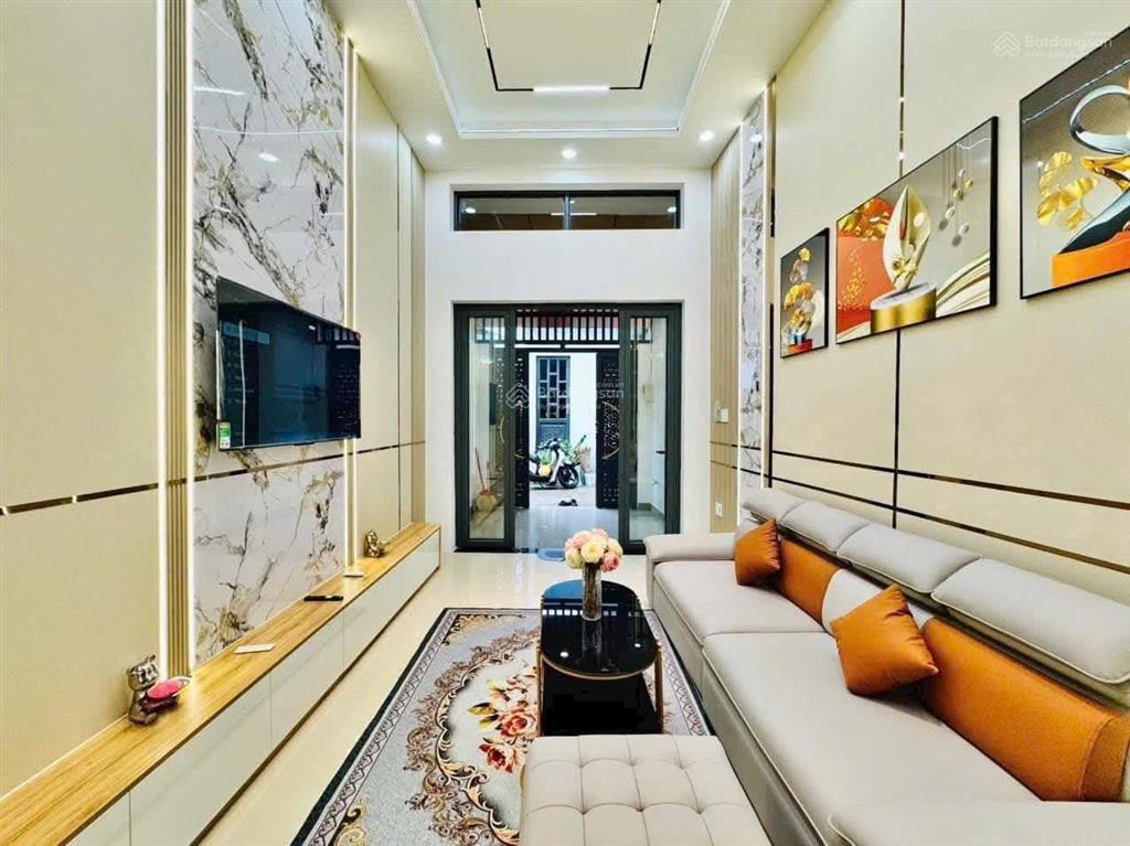 Bán nhà trung tâm trần não  quận 2 gần công viên sala. chỉ 4tỷ210/70,4m2. cho thuê dài hạn 27tr