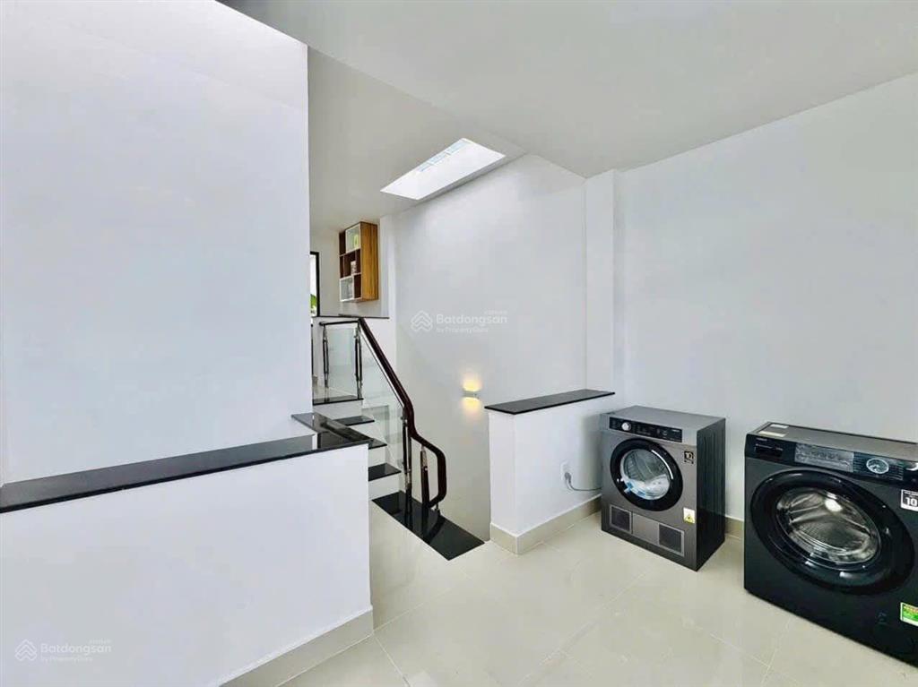 Bán nhà trung tâm trần não  quận 2 gần công viên sala. chỉ 4tỷ210/70,4m2. cho thuê dài hạn 27tr