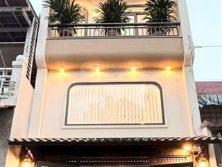 Bán gấp nhà 68,8m2 đường bến vân đồn  quận 4. giá ngộp 4 tỷ 270, cho thuê 24tr. gần cầu ông lãnh